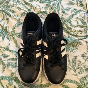 Black Adidas Cloudfoam Sneakers women’s size 10
